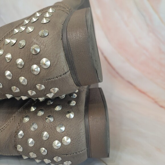 Bamboo Rascal taupe studded vegan leather calf height boots size 9 - Picture 9 of 13